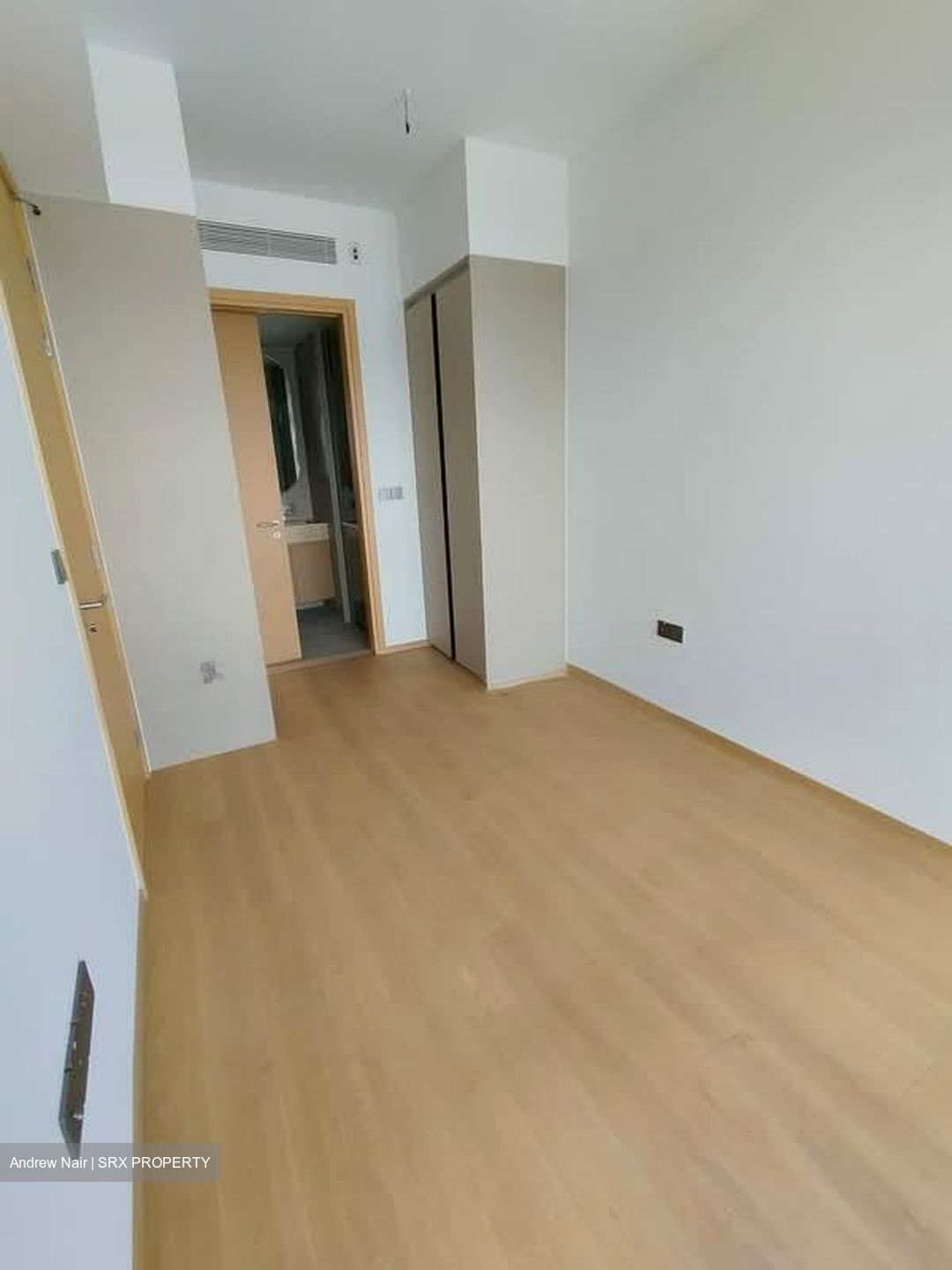 Hill House (D9), Apartment #592945561